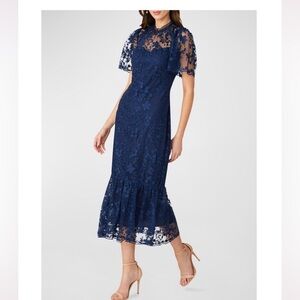 Sheath/Column Illusion Neck Sleeveless Lace Mother Of The Bride Dresses